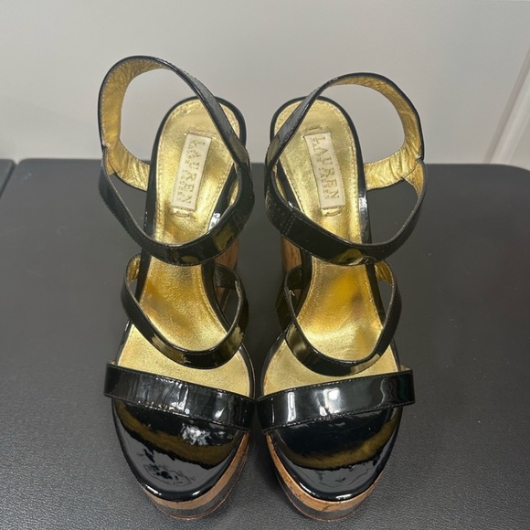 👠 Lauren Ralph Lauren Cork Heel Sandals | Black Patent | Size 7.5B - Picture 9 of 9